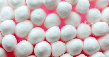 If you thought Q-tips were supposed to be used for cleaning inside your ears, think again. (Shutterstock Photo)