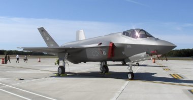 An F-35 fighter jet sits on the tarmac at the Vermont Air National Guard base in South Burlington, Vt., U.S., Sept. 19, 2019. (AP Photo)
