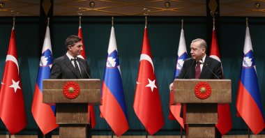 President Recep Tayyip Erdoğan and Slovenian President Borut Pahor speak at a news conference, Ankara, Dec. 15, 2016. (Sabah File Photo)