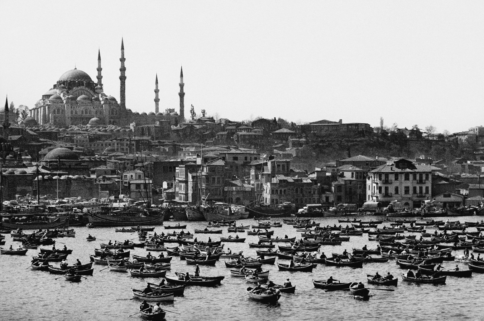 An old Istanbul photo by Armenian-Turkish photojournalist Ara Güler. (Archive Photo)
