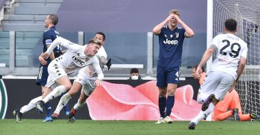 Benevento’s Adolfo Gaich (L) celebrates scoring a goal against Juventus in a Serie A match in Turin, Italy, March 21, 2021. (EPA Photo)