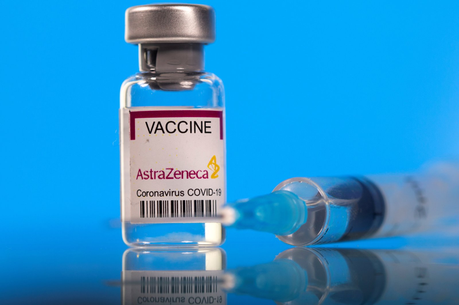 A vial of AstraZeneca's COVID-19 vaccine stands beside a syringe, March 19, 2021. (Reuters Photo)