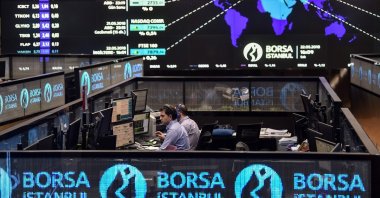 Stockbrokers work at their desks on the floor of Borsa Istanbul, Istanbul, Turkey, May 22, 2018. (AFP Photo)