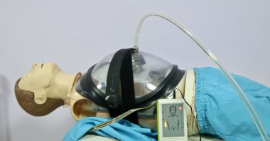 A negative pressure breathing apparatus developed by Turkish R&D and innovation company Promech sits on a dummy human, Konya, central Turkey, March 25, 2021. (AA Photo)