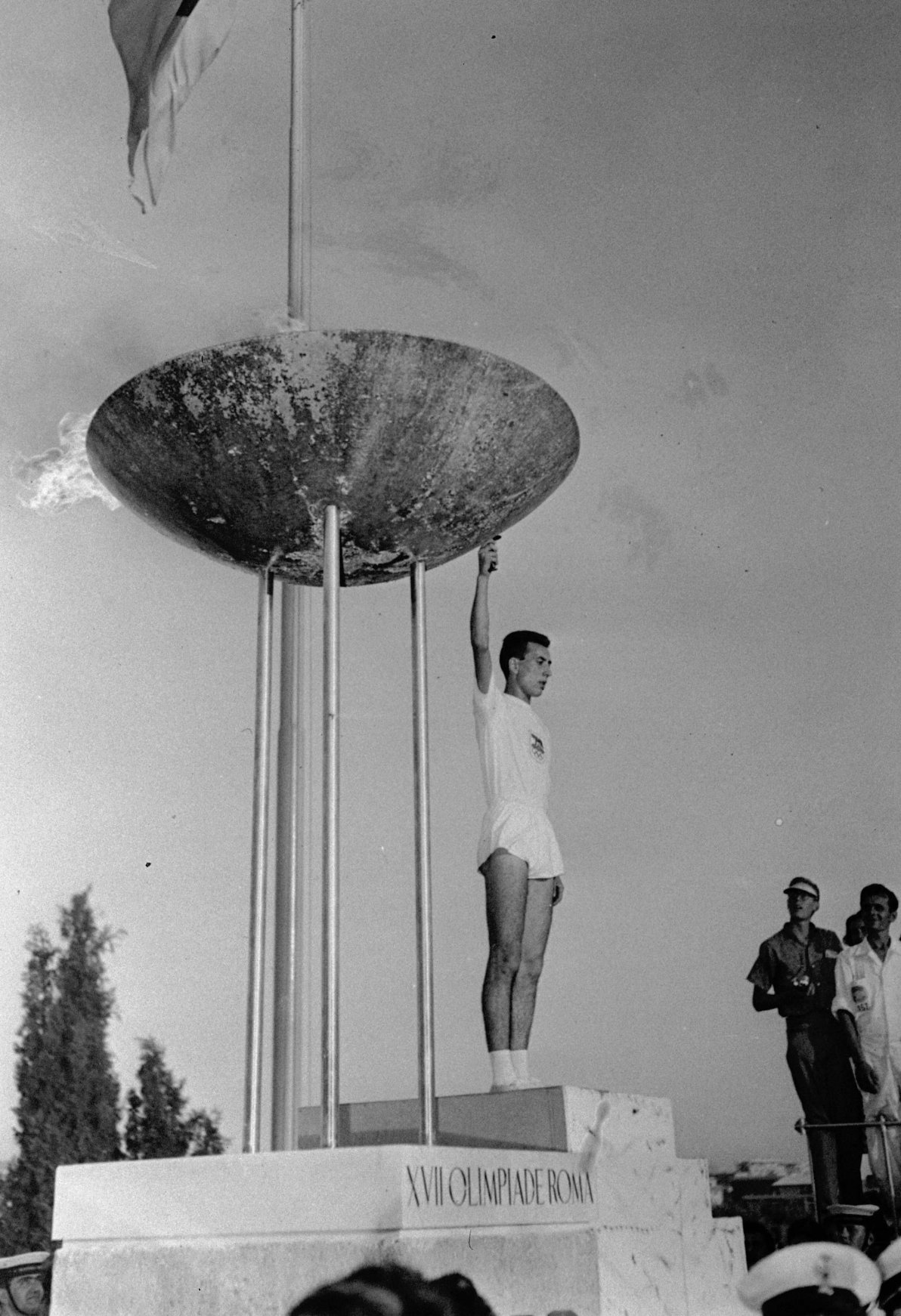 In Photos Almost 100 Years Of Lighting The Olympic Flame Daily Sabah 3308