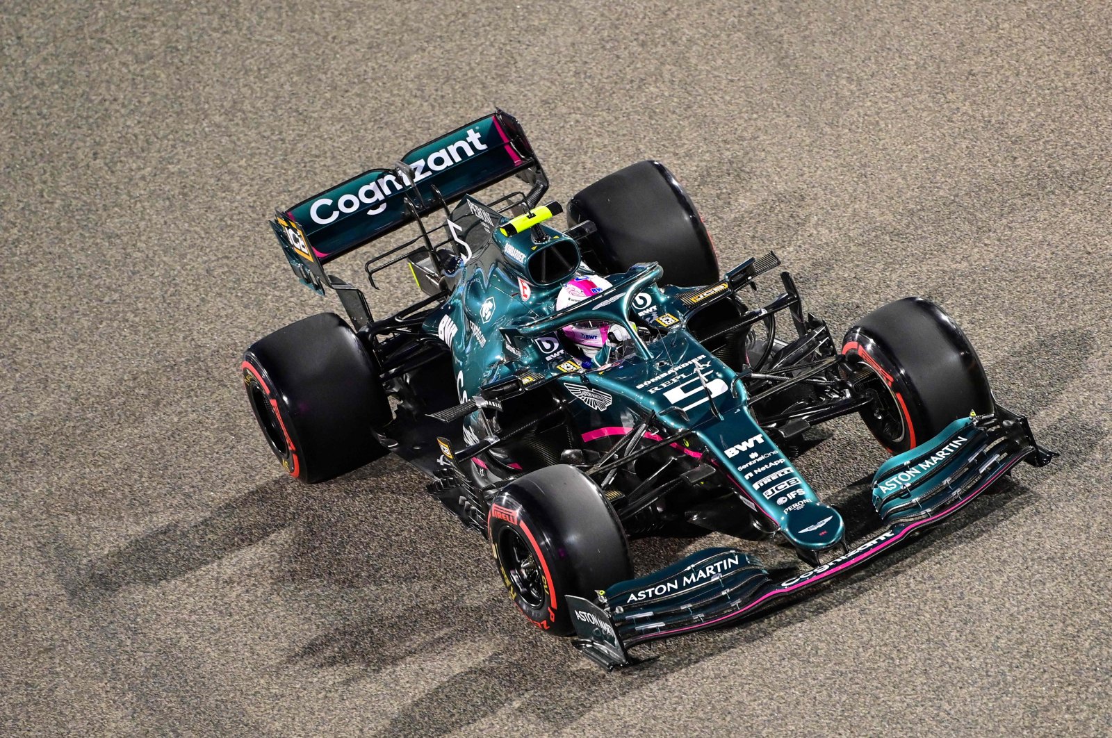 Aston Martin's German driver Sebastian Vettel drives during the qualifying session on the eve of the Bahrain Formula One Grand Prix, Sakhir, Bahrain, March 27, 2021. (AFP Photo)