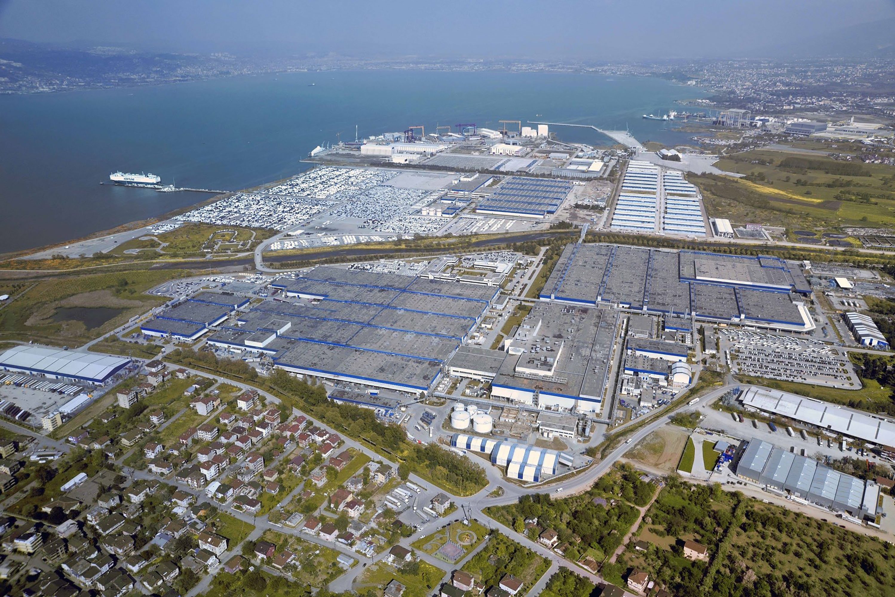 The Ford Otosan plant in Gölcük, Kocaeli, northwestern Turkey is seen in this aerial photo dated Dec. 5, 2020. (Photo courtesy of Ford Otosan)