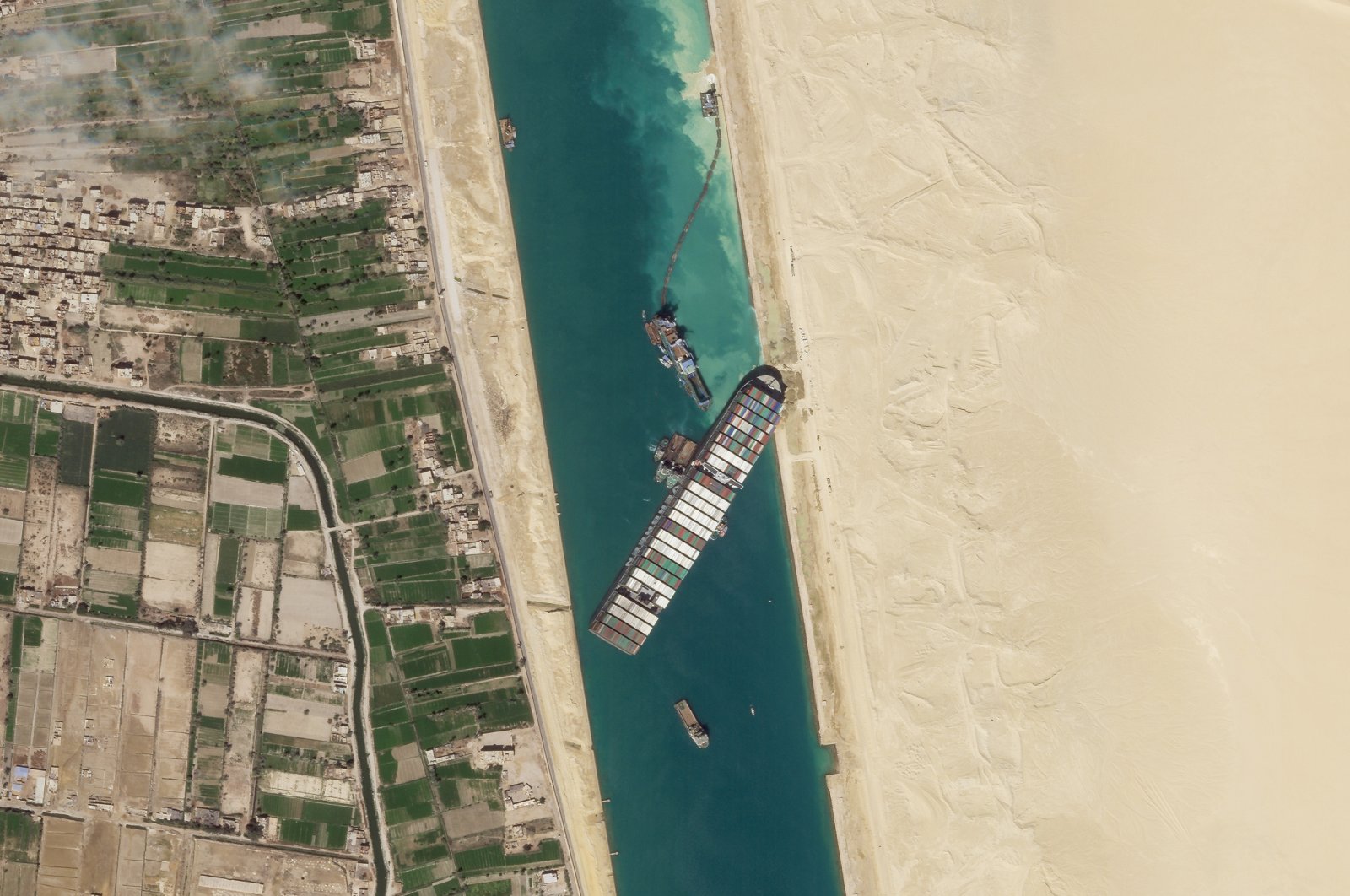 Egypt to seek 1 billion in damages over Suez Canal blockage Daily Sabah