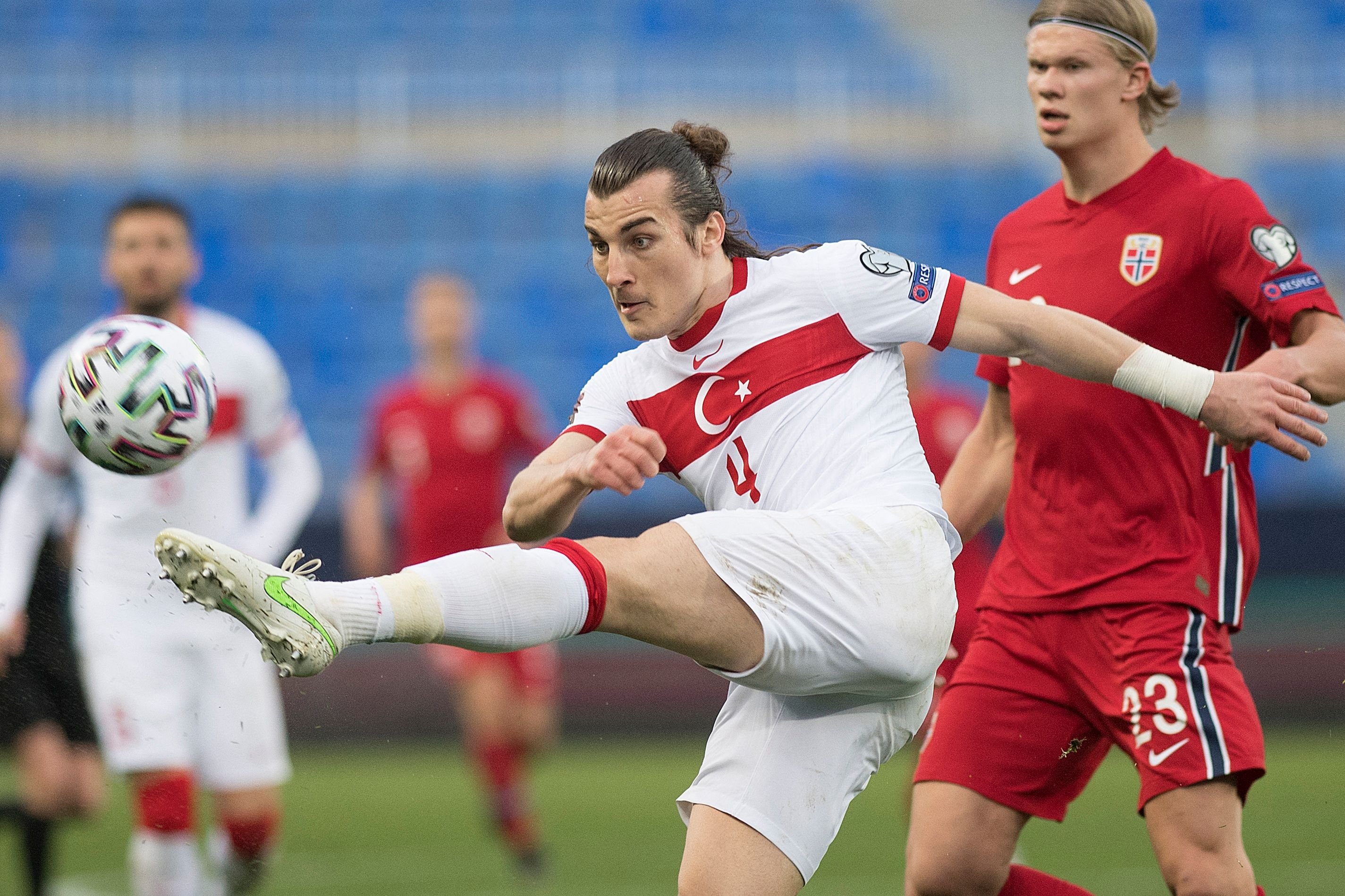 Leicester's Söyüncü latest COVID-19 positive player from Turkey squad | Daily Sabah