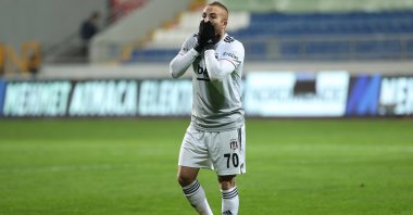 Beşiktaşl winger Gökhan Töre reacts during a Turkish Süper Lig match against Kasımpaşa at the Recep Tayyip Erdoğan Stadium, Istanbul, Turkey, April 4, 2021. (AA photo)