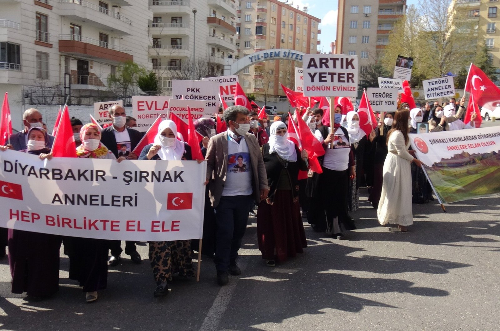 Kurdish mothers march in protest against the PKK terror group in southeastern Diyarbakır province, Turkey, April 1, 2021. (İHA Photo)