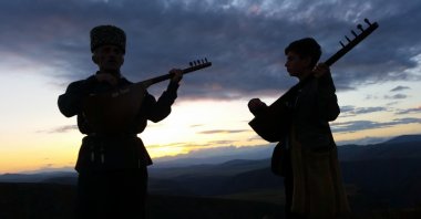 A still shot from "Ölü Ekmeği" ("Food For A Funeral") by Reis Çelik