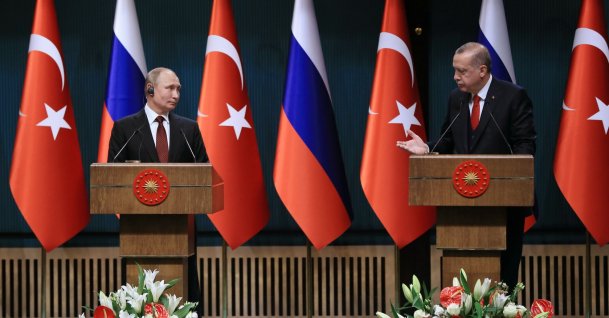 President Recep Tayyip Erdoğan and his Russian President Vladimir Putin in a joint press conference in Ankara, Turkey, April 3, 2018. (Photo courtesy of the Presidency)
