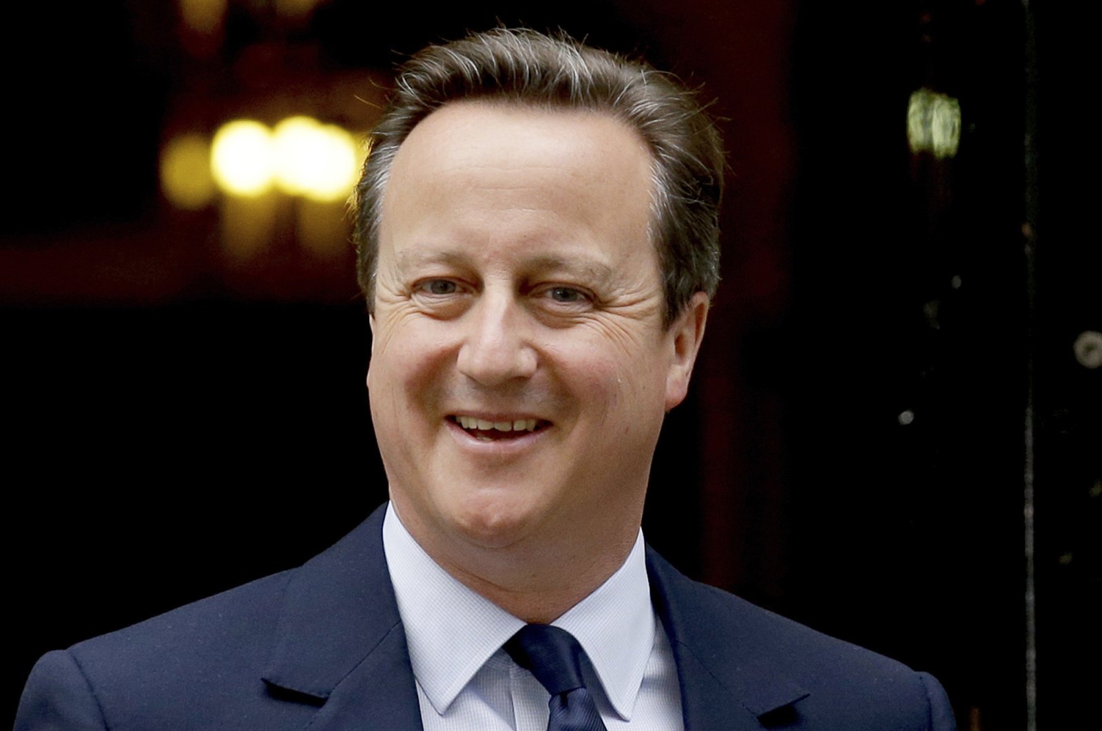 Britain's former Prime Minister David Cameron leaves 10 Downing Street, London, U.K., June 27, 2016. (AP Photo)