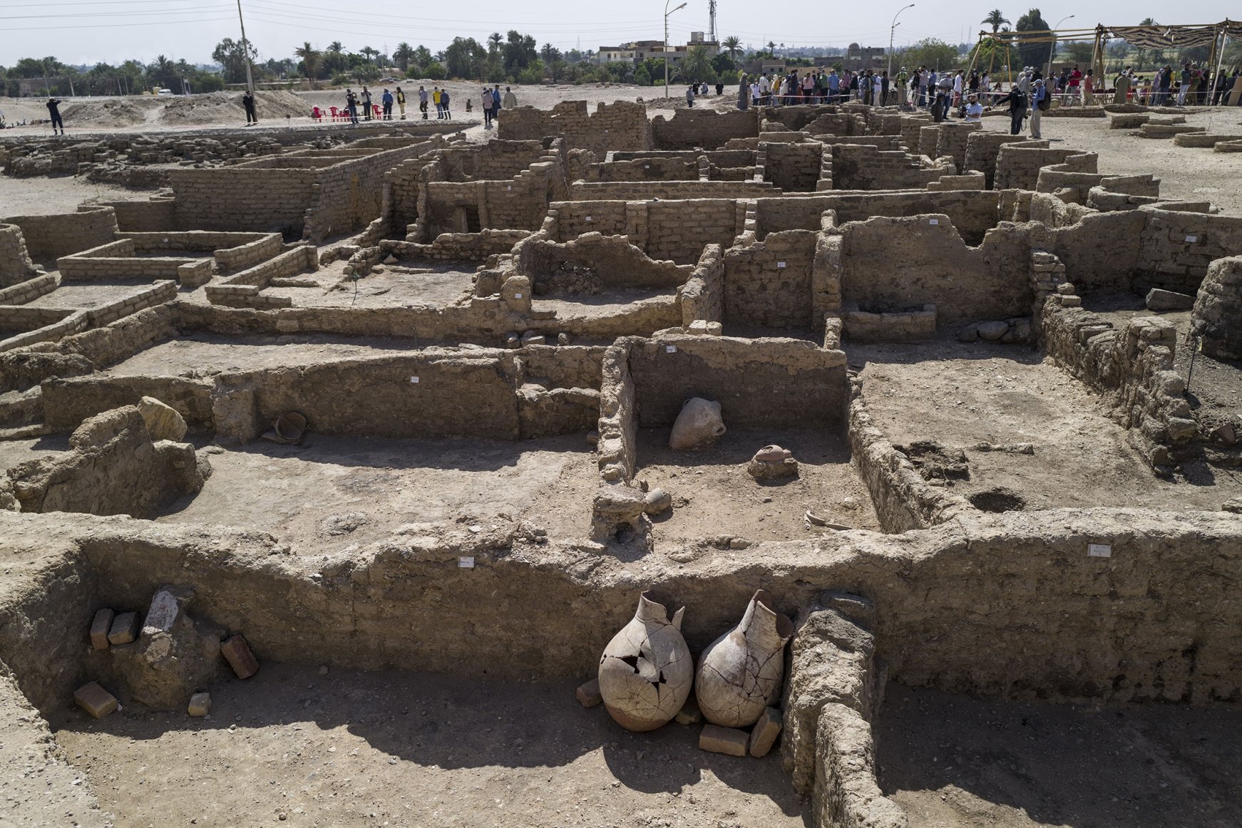 3,000-year-old lost golden city unearthed in Egypt | Daily Sabah