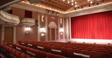 A large movie hall in the Khudozhestvenny Cinema, Moscow, Russia. (DPA Photo)