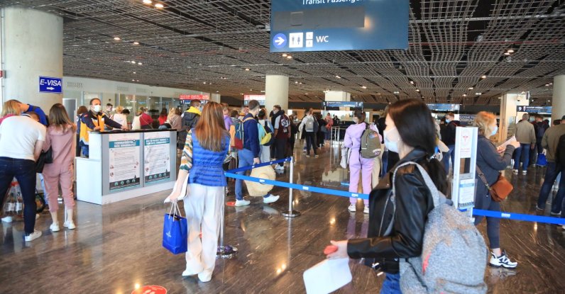 Russian tourists arrive at Milas-Bodrum Airport, Bodrum, southwestern Turkey, April 11, 2021. (AA Photo)