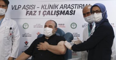 Industry and Technology Minister Mustafa Varank receives the VLP-based coronavirus jab at the Ankara Oncology Hospital, Ankara, Turkey, April 17, 2021. (DHA Photo)