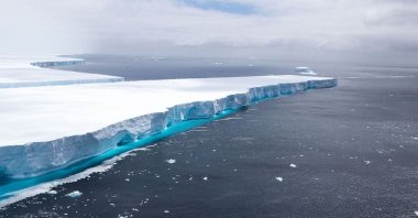 File photo shows a part of A68 iceberg before it melted. (DHA Photo) 