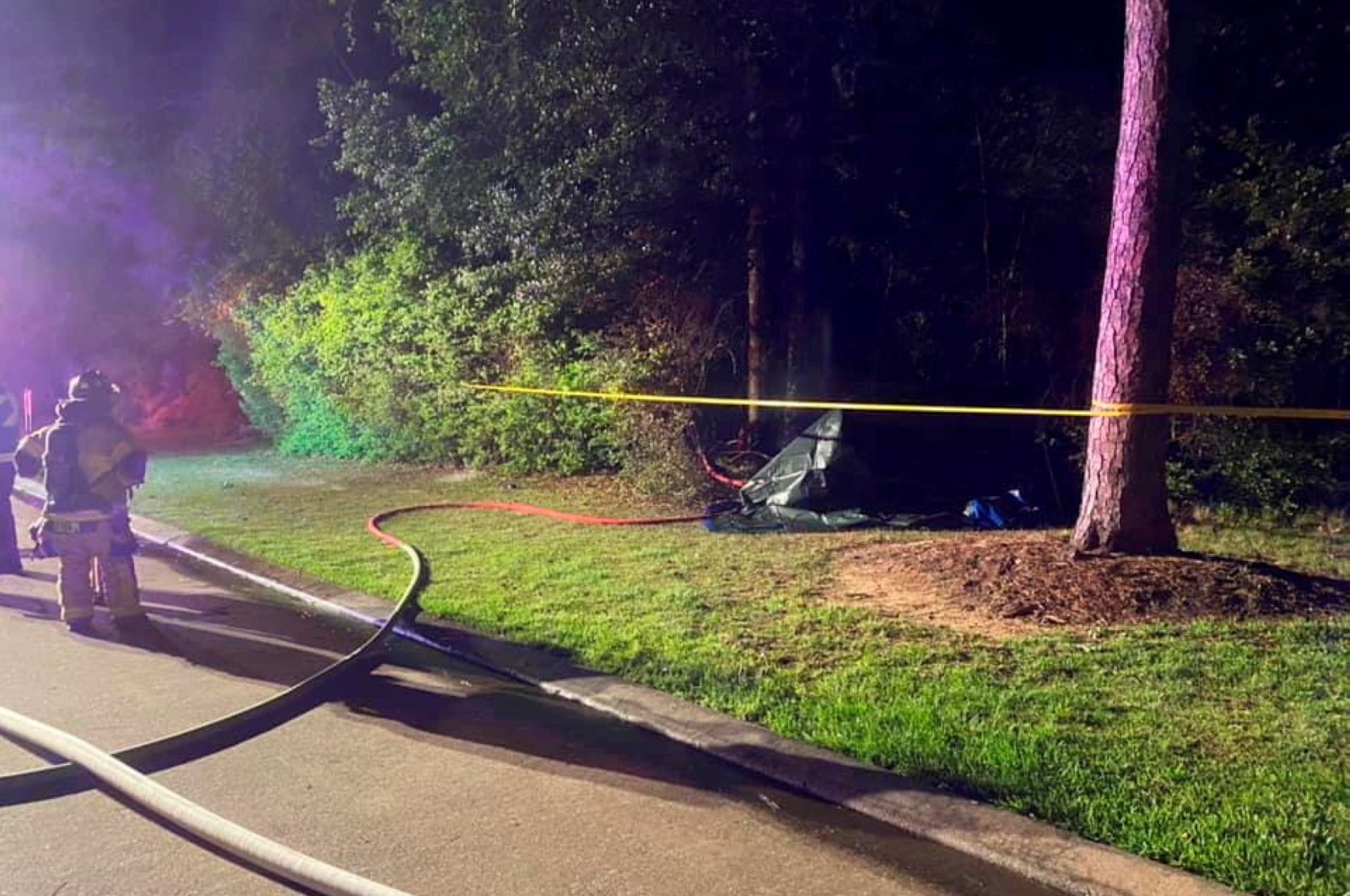 2 dead in Tesla car crash in Texas with ‘no one’ in driver’s seat ...