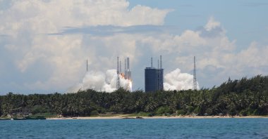 China's Tianwen-1 launches from the Wenchang spaceport for the Mars mission, Hainan, China, July, 23, 2020. (Shutterstock Photo)