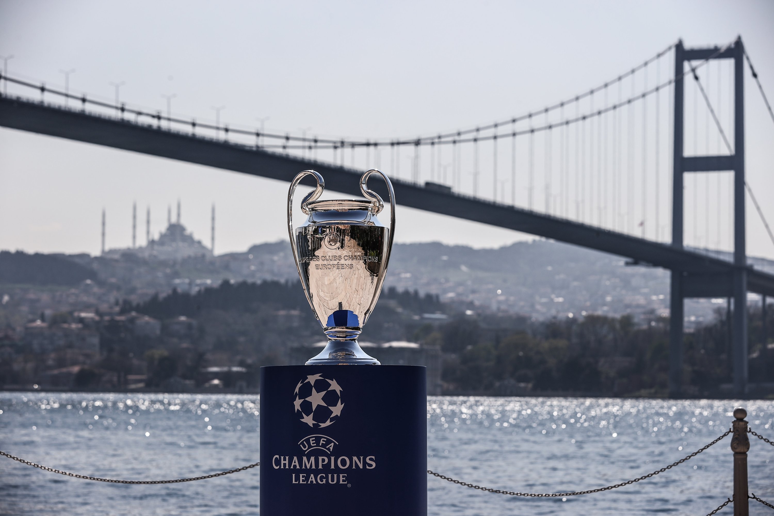 Uefa Champions League Trophy Arrives In Istanbul Ahead Of Final Daily Sabah