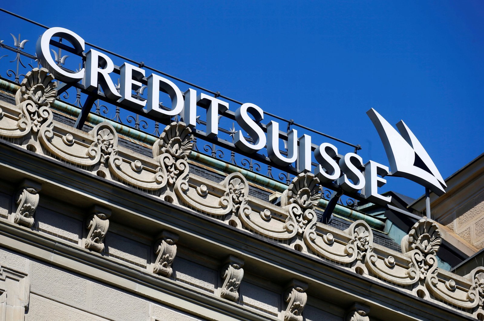 The logo of Swiss bank Credit Suisse is seen at its headquarters in Zurich, Switzerland, March 24, 2021. (Reuters Photo)