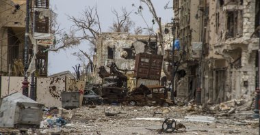 Damaged homes on a street in Benghazi, Libya, March 24, 2015. (AP File Photo)