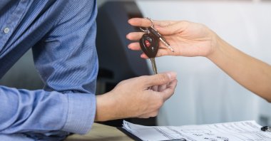 Some 22 million internet users visited the Yolcu360 platform in 2020. (Shutterstock Photo)