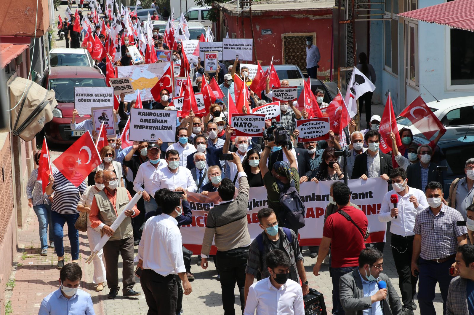 Turkish citizens protest U.S. President Joe Biden's decision on the 1915 events, in southern Turkey's Adana province, April 27, 2021. (AA Photo)