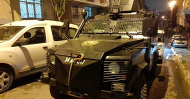 An armored police vehicle pictured in front of an apartment building in Istanbul's Bağcılar district, Istanbul, Turkey, April 7, 2021. (DHA Photo)