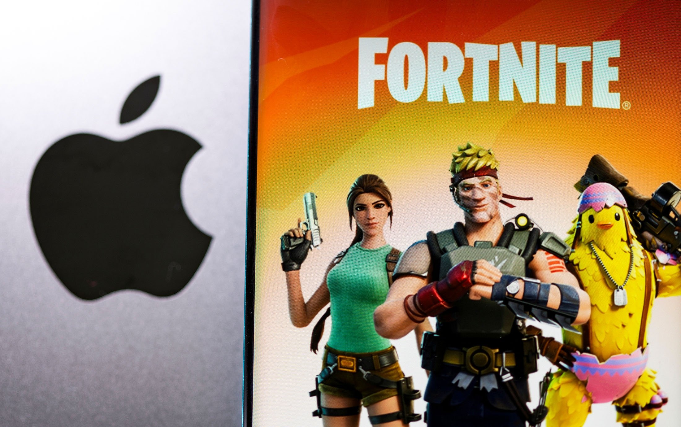 Fortnite' beats Apple's iOS ban with a little help from the Xbox