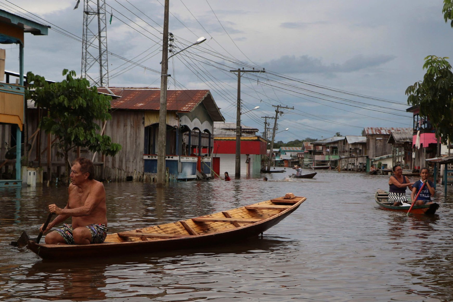 'Amazon Venice' struggles to stay above water amid Brazil floods