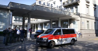 A police van drives past the Baur au Lac hotel in Zurich, Switzerland, May 27, 2015. (Reuters Photo)