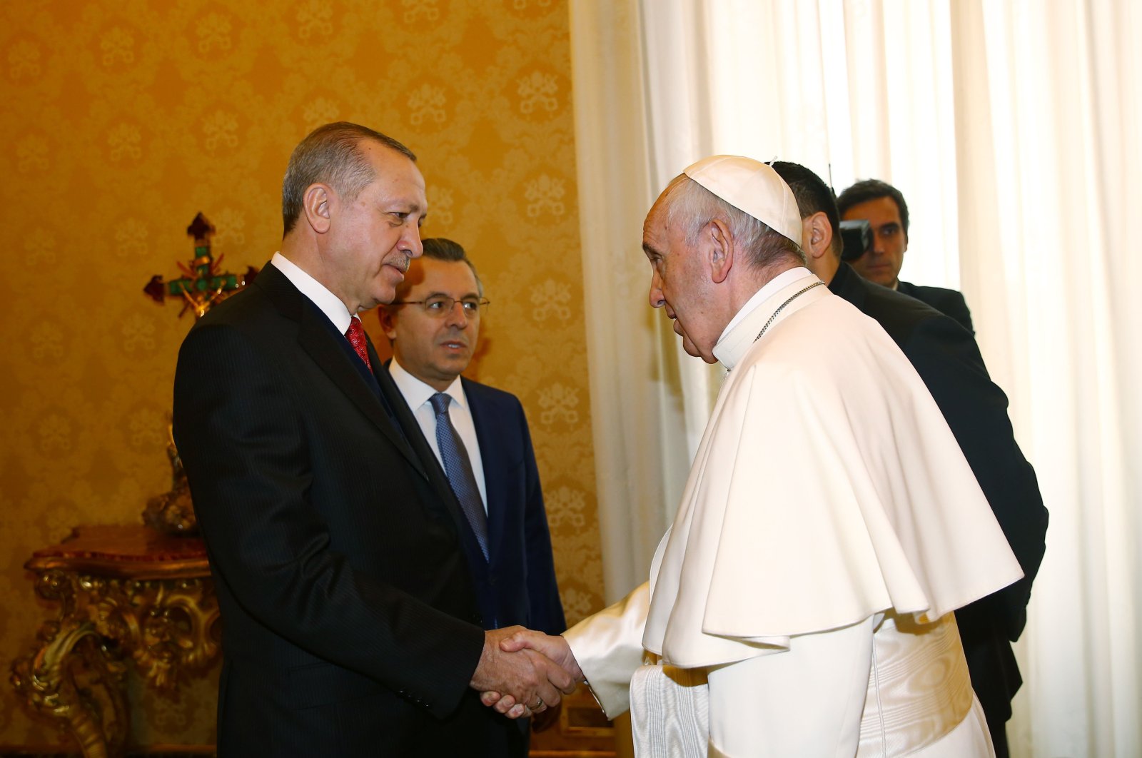 President Recep Tayyip Erdoğan meets with Pope Francis in Italy, Feb. 5, 2018. (Courtesy of the Turkish Presidency)