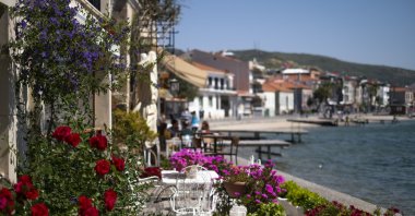 This undated file photo shows a cafe's garden full of flowers in the coastal district of Foça in Izmir, western Turkey. (iStock Photo)