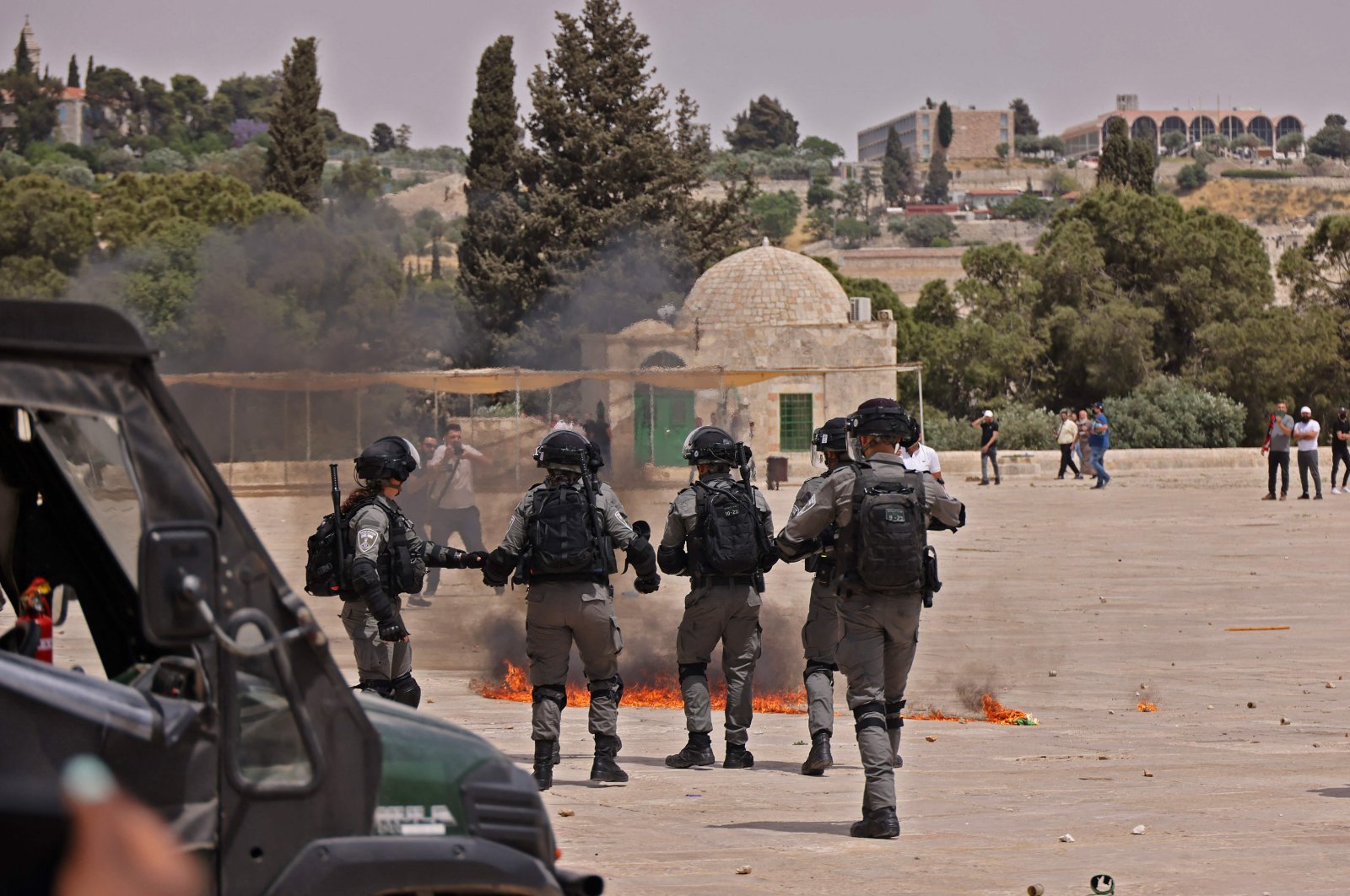 Israeli security forces attack Palestinian Muslim worshippers in Jerusalem's Al-Aqsa Mosque compound, the third holiest site of Islam, in the Old City, East Jerusalem, occupied Palestine, May 21, 2021. (AFP Photo)