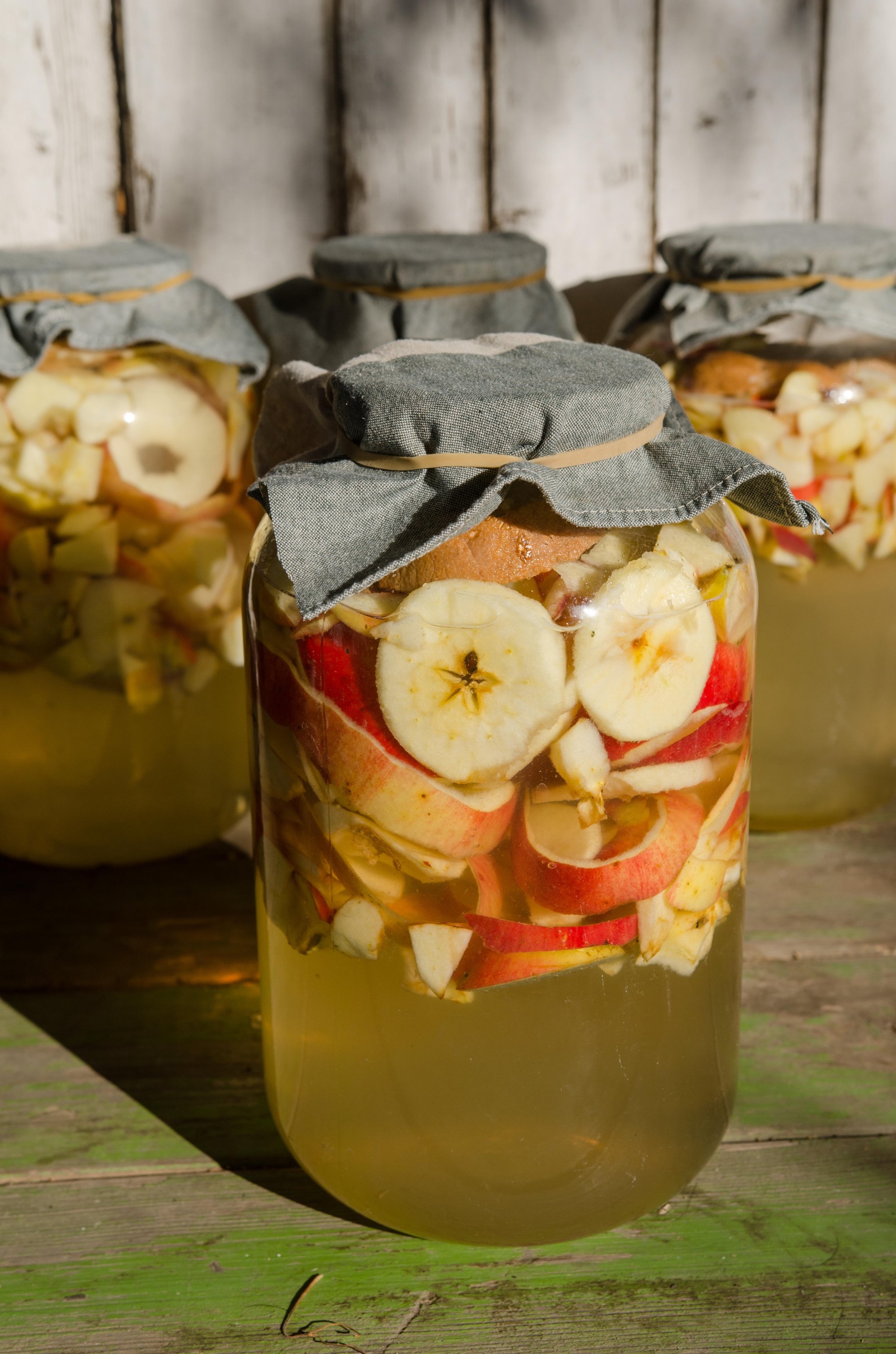 After your apple peels float to the bottom, you can begin to strain the vinegar mixture. (Alamy Photo)