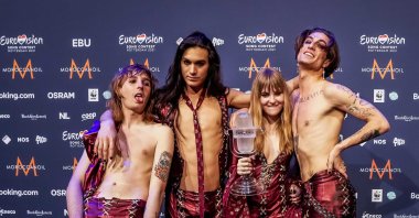 Maneskin from Italy poses for photographs during a press conference after winning the Grand Final of the 65th annual Eurovision Song Contest (ESC) at the Rotterdam Ahoy arena, in Rotterdam, The Netherlands, May 22, 2021. (EPA Photo)