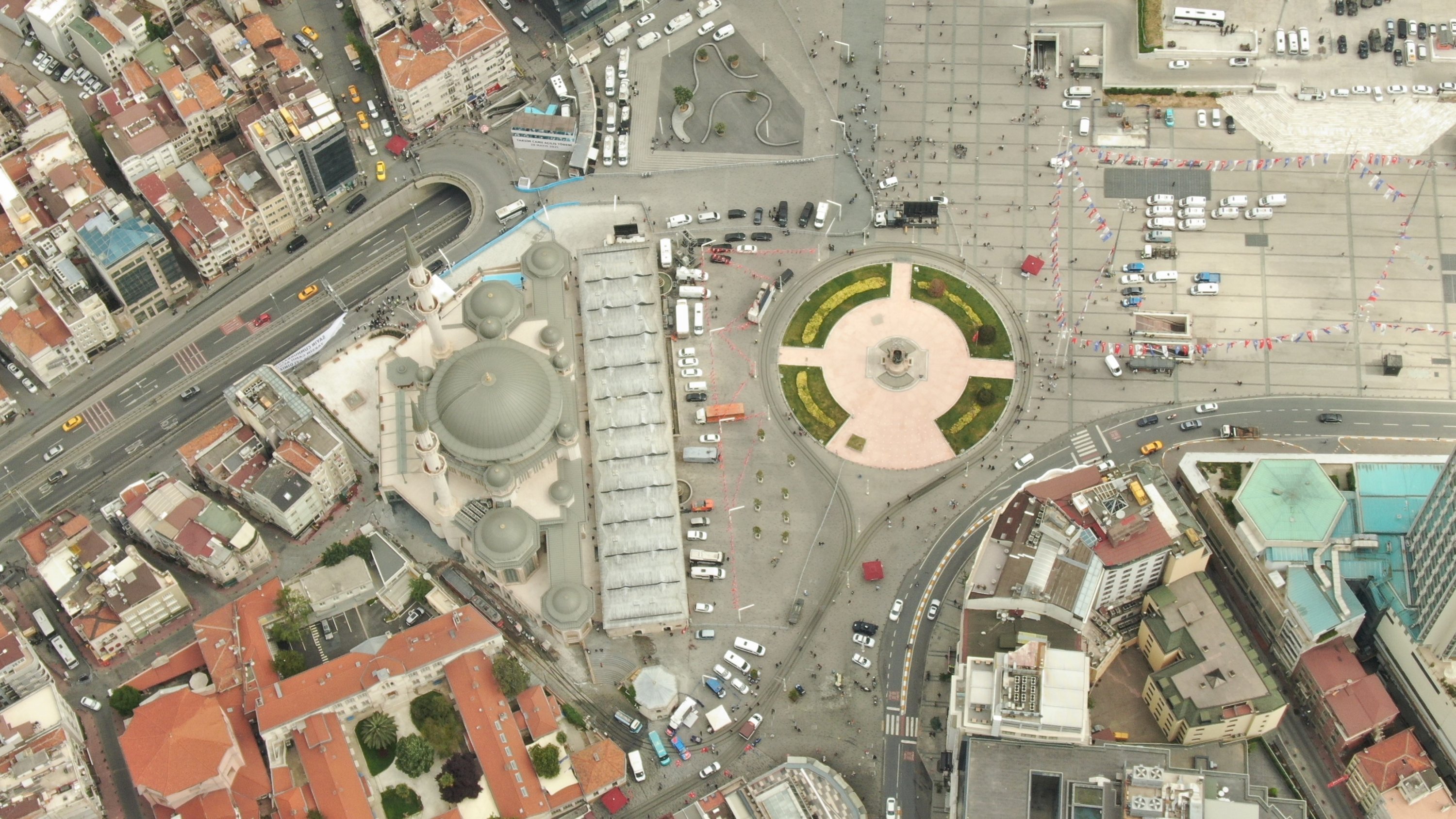 An aerial picture shows the newly built Taksim Mosque right next to the namesake square in Istanbul, Turkey, May 28, 2021. (IHA Photo)