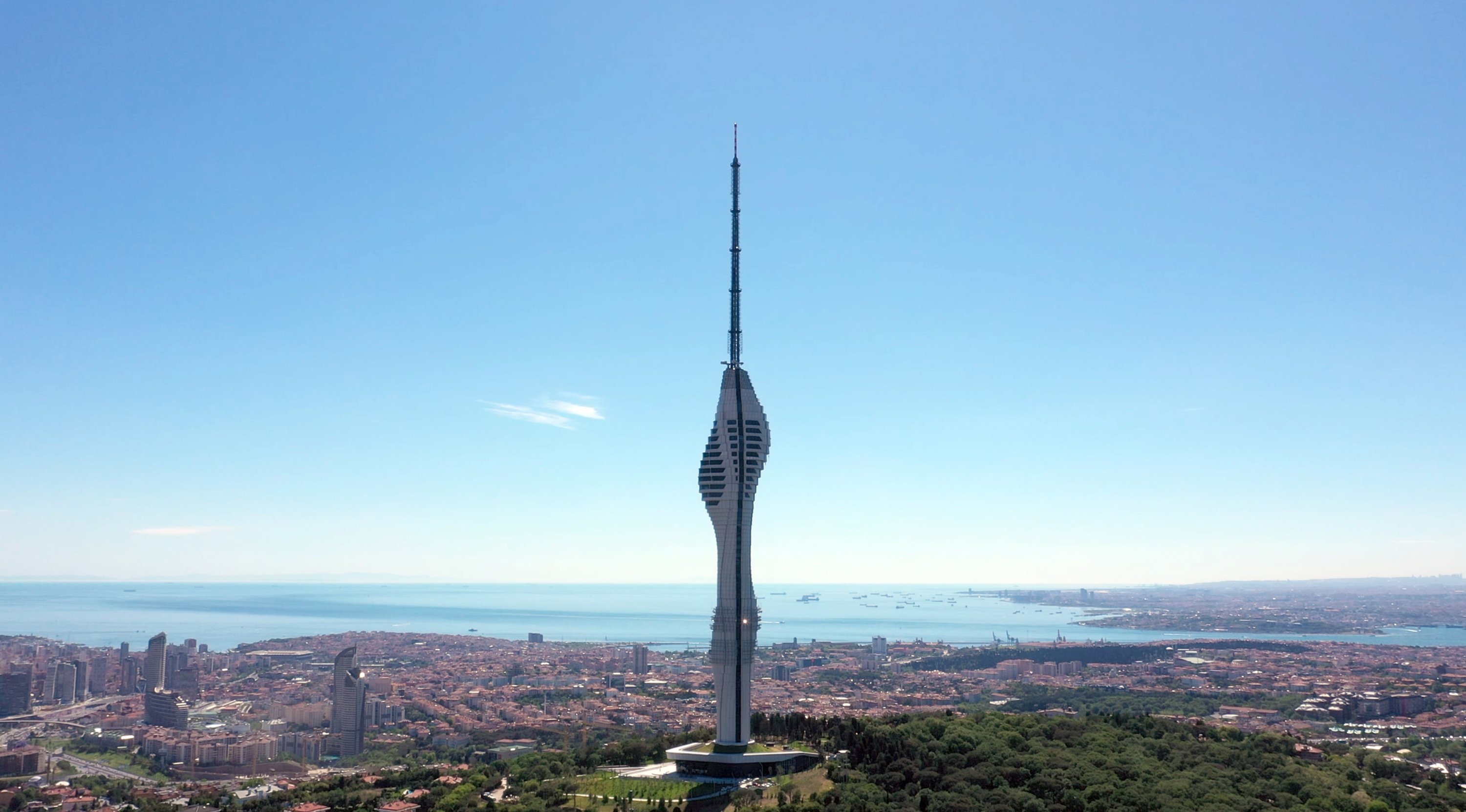 massive tv tower now istanbul s tallest structure inaugurated daily sabah