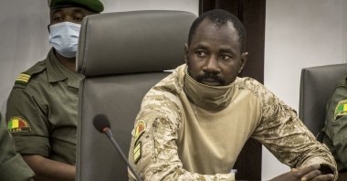 Col. Assimi Goita meets with the Economic Community of West African States at the Ministry of Defense, in Bamako, Mali, Aug. 22, 2020. (AP Photo)