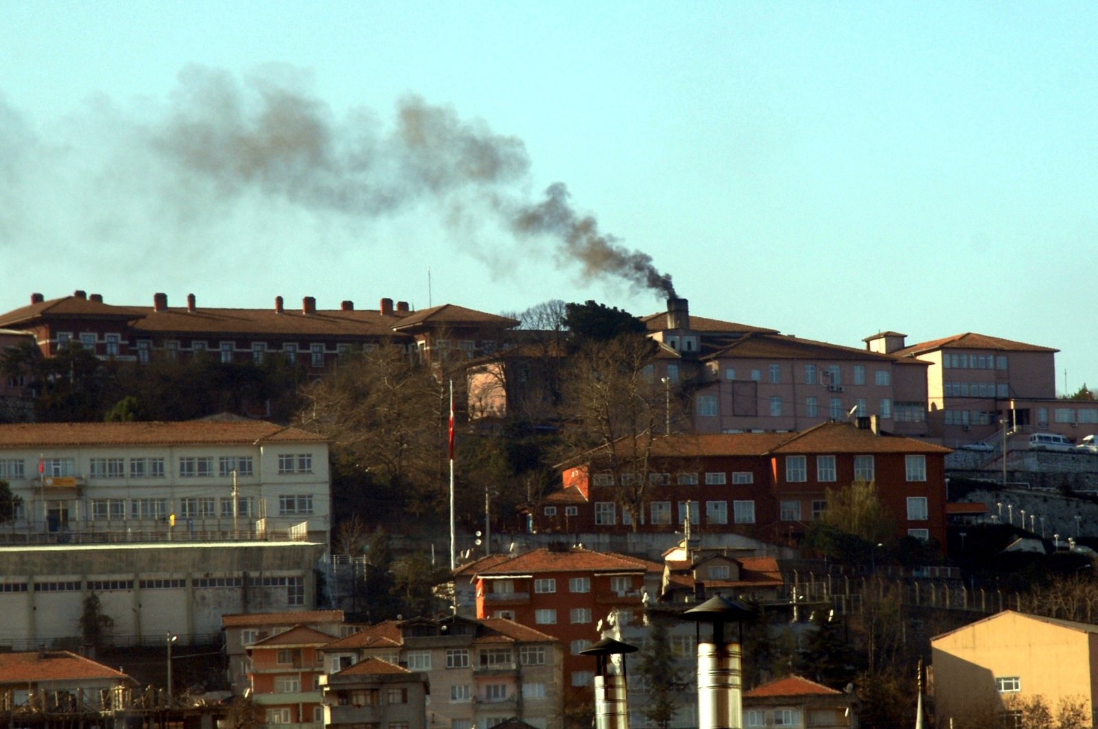 This undated photo shows a building that emits polluting gas into the air in Zonguldak, Turkey. (AA Photo)