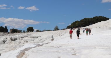 Tourists enjoy thermal baths in Pamukkale, Turkey, June 5, 2021. (DHA Photo)