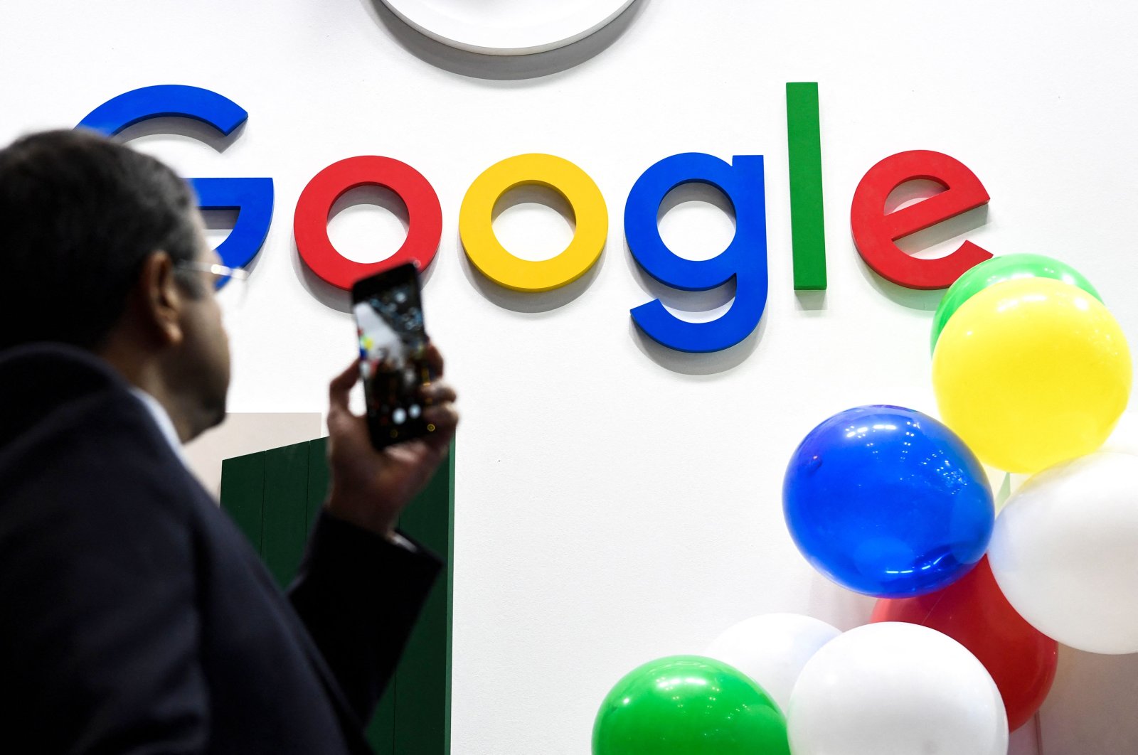 Fransız watchdog, Google’a reklam hakimiyeti nedeniyle 267 milyon dolar para cezası verdi ...