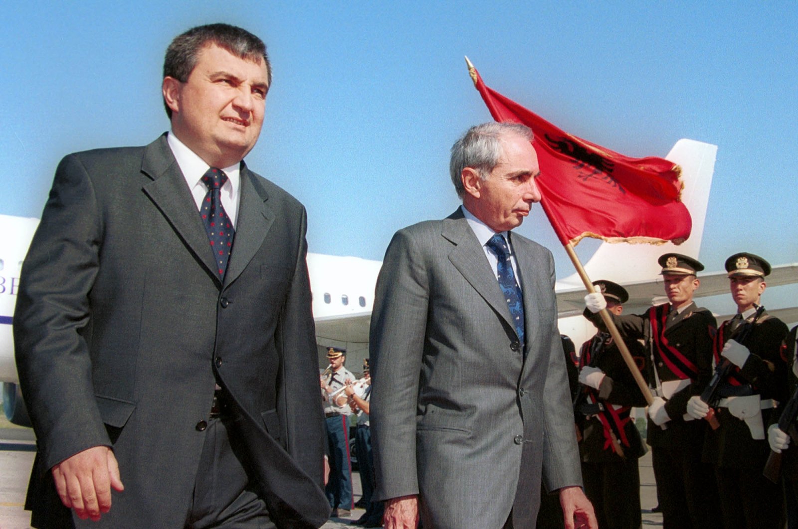Then-Italian Prime Minister Giuliano Amato meeting with current Albanian President Ilir Meta at the Tirana Rinas airport, Albania, July 28, 2000. (AP Photo)