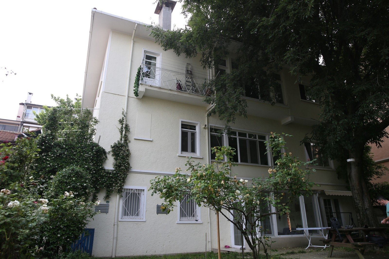 The exterior of the house where Ruhollah Khomeini stayed, in Bursa, northwestern Turkey, June 10, 2021. (İHA PHOTO)