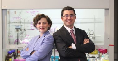 Sena Nomak (R) and Rana Sanyal, founders of RS Research, a next-generation therapeutics company developing novel nanomedicines.