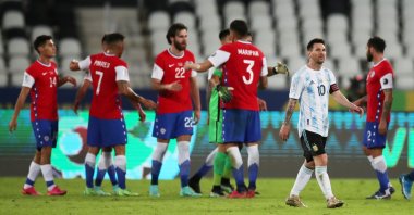Lionel Messi (2nd R) looks dejected after Argentina's Copa America match against Chile, Estadio Nilton Santos, Rio de Janeiro, Brazil, June 14, 2021. (Reuters Photo)