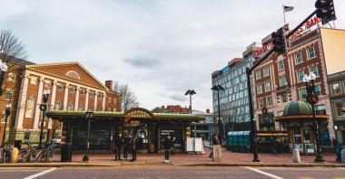 General street view of Cambridge, Massachusetts. (Shutterstock Photo)